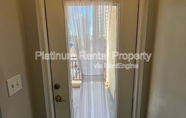 2 beds, 2 baths, 1,131 sqft, $2,200, Unit 617