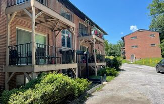 Brooke Court Apartments