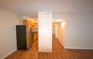 2 beds, 1 bath, 800 sqft, $895, Unit 17