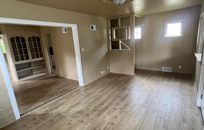 6025 N 35 ST