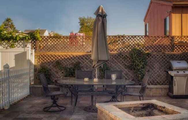 Amazing 3 Bedroom 1 Bathroom House High off street with Incredible views.