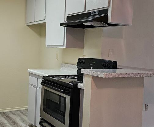 1 bed, 1 bath, 625 sqft, $1,950, Unit 206