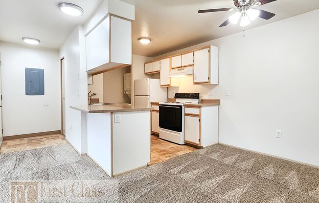 Minter Bridge Square