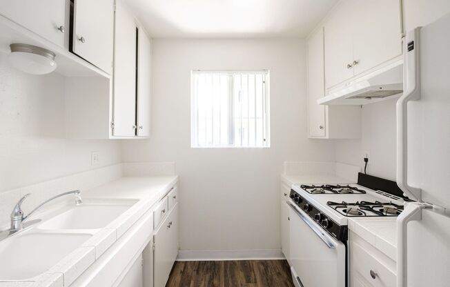 1 bed, 1 bath, 523 sqft, $1,950, Unit 18