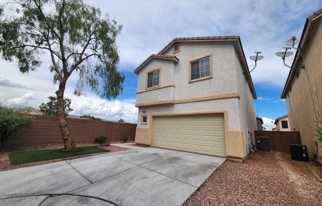 2 Story Home At End of Cul De Sac