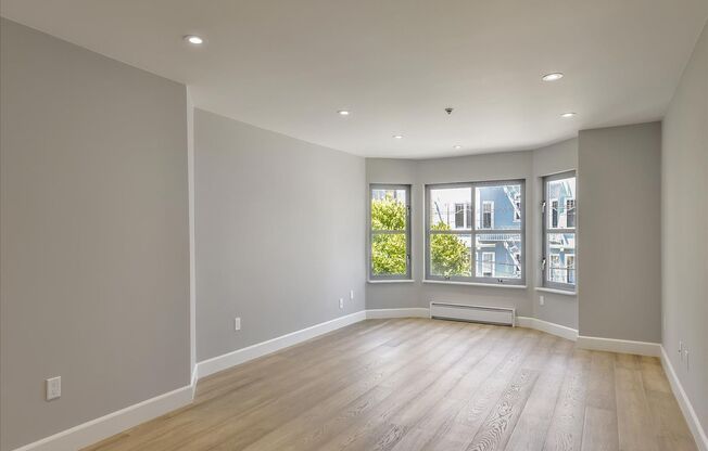 Newly Remodeled Two Bedroom Condo in Pacific Heights - Please Contact for Showing Availability!