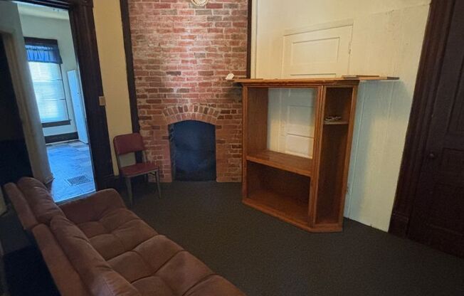 1102 Mulberry