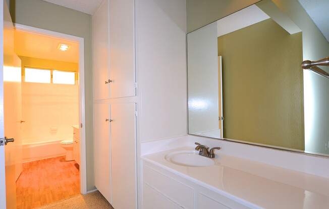 Ocean View Townhomes bathroom vanity