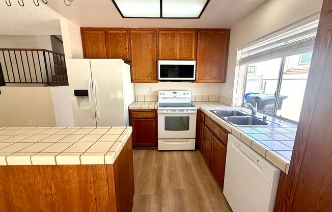 Wonderful 4 Bedroom 2-story Townhome in "Feather Ridge"