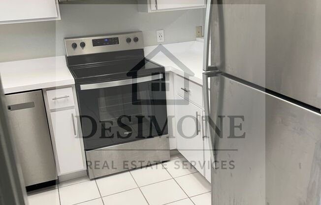 2 beds, 2 baths, 1,012 sqft, $1,399, Unit R-43