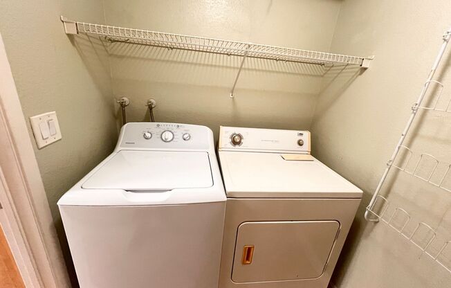 1 bed, 1 bath, $1,100, Unit # 1202