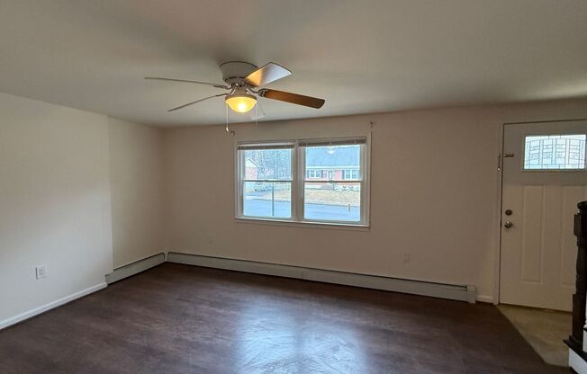 Quiet location, Dale City House