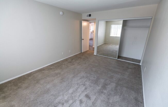 3 beds, 2 baths, 1,350 sqft, $2,548, Unit 101