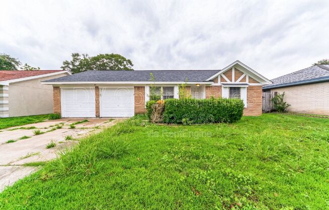 700 MEADOWGLEN DR