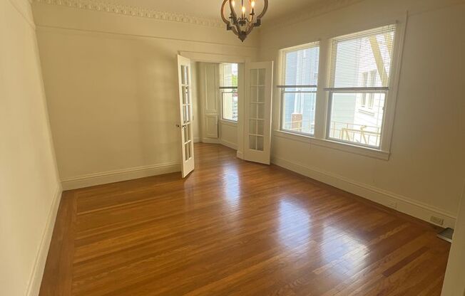 101 Cervantes Boulevard (918r)