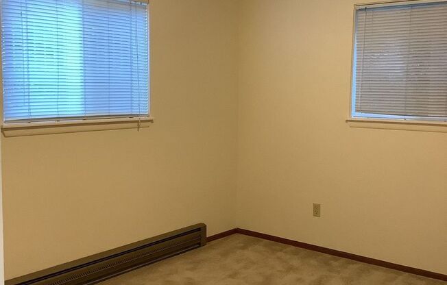 2 beds, 1 bath, 800 sqft, $1,775, Unit 203