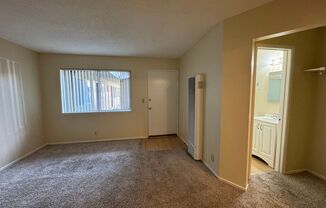 Great Value! Downstairs 1 bedroom 1 bath apartment w/ assigned parking!