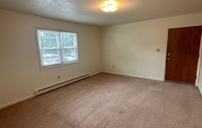 2 beds, 1 bath, 903 sqft, $1,170, Unit K-8