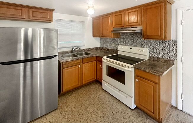 Pet-Friendly Rental Between University Pkwy & Downtown Sarasota