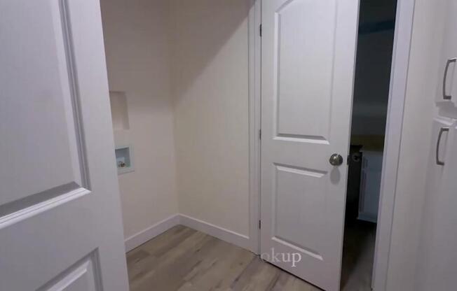 2 beds, 2 baths, 1,295 sqft, $3,150