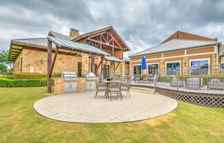 outdoor kitchen