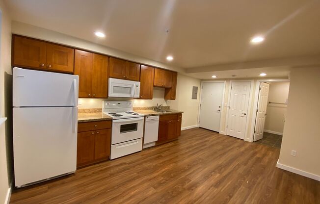 515 East Denny Apartments