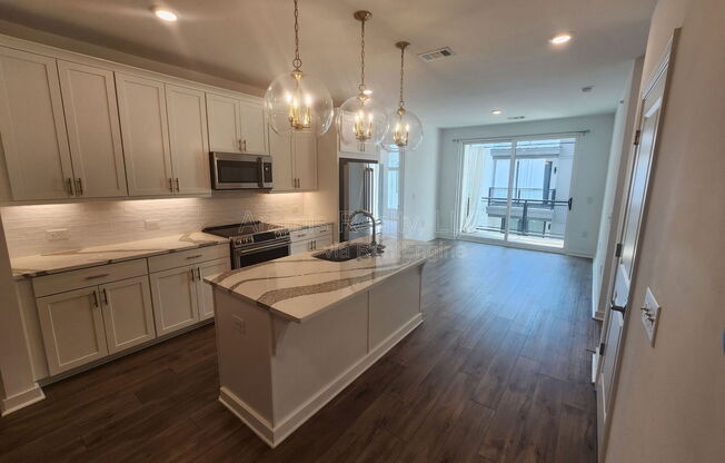 383 GRANT CIR SE