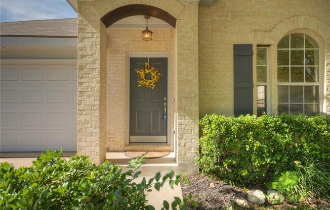 Popular Stone Oak Neighborhood!