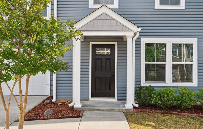 ​Beautifully F​resh Painted Carpetless 4-Bedroom, 2.5-Bath Home​ w/Many Upgrades ​in Magnolia Creek community​, Durham, Available Now!