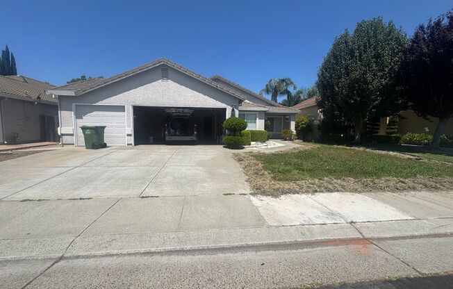 Beautiful 4-Bedroom Home with Solar, High Ceilings & 3-Car Garage! Prime Location