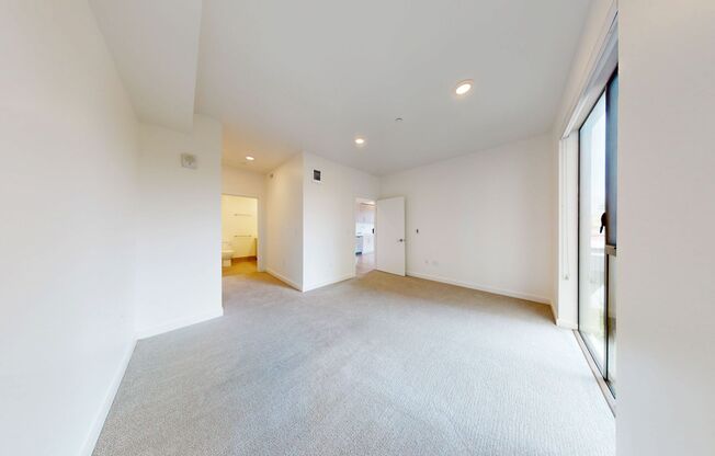 2 beds, 2 baths, 980 sqft, $2,845, Unit 202