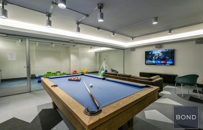 1 bed, 1 bath, 866 sqft, $6,895, Unit 1702