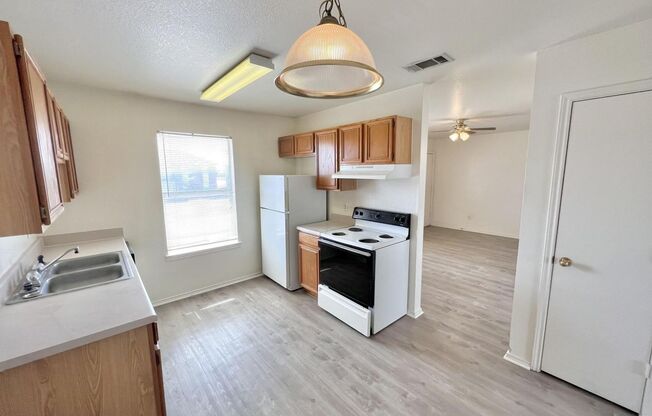 1113 Horizon Dr