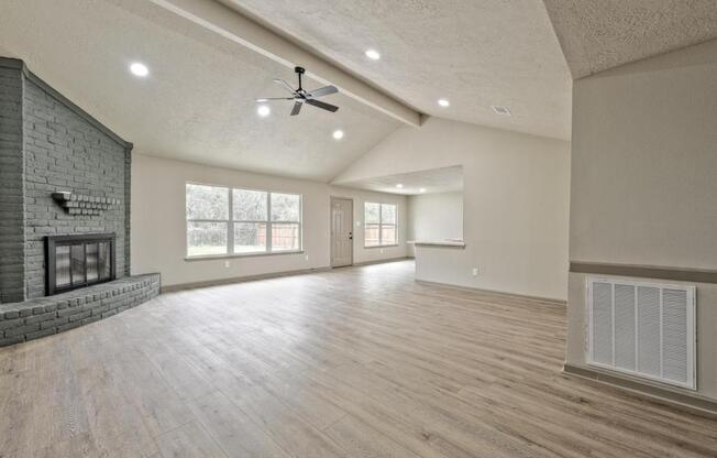 6523 BROOKGATE DR