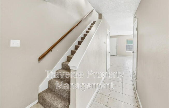 1006 BLAND DR