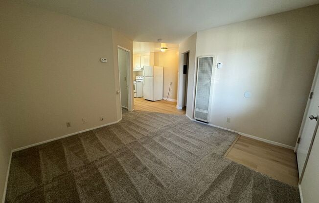 Upstairs 1 bedroom 1 bath apartment w/ assigned parking!