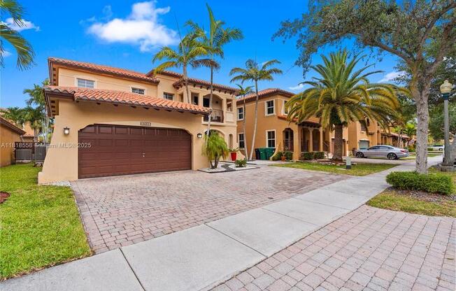3082 SW 156 AVE