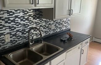 Cozy Two-Bedroom Condo in New Hope for 1,399/month!
