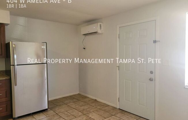 404 W AMELIA AVE