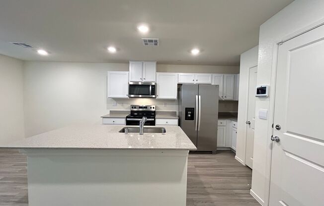 Brand New Northwest Townhome 3 Bedrooms plus Loft!