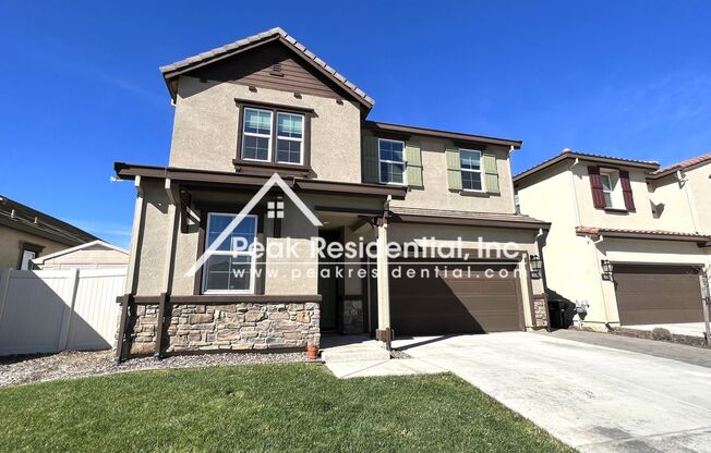 Spacious Elk Grove 4bd/3ba House