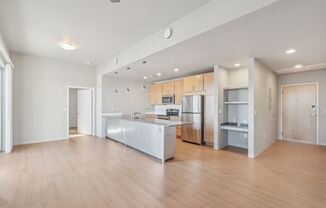 1 bed, 1 bath, 789 sqft, $1,925, Unit 401