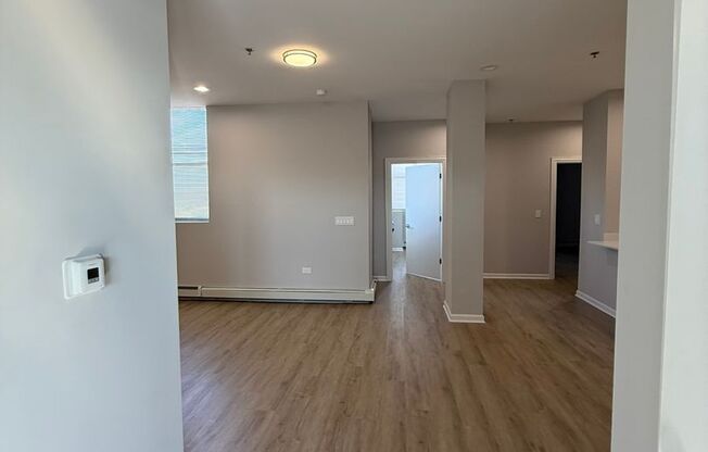 2 beds, 1 bath, 1,050 sqft, $2,100, Unit Pent House