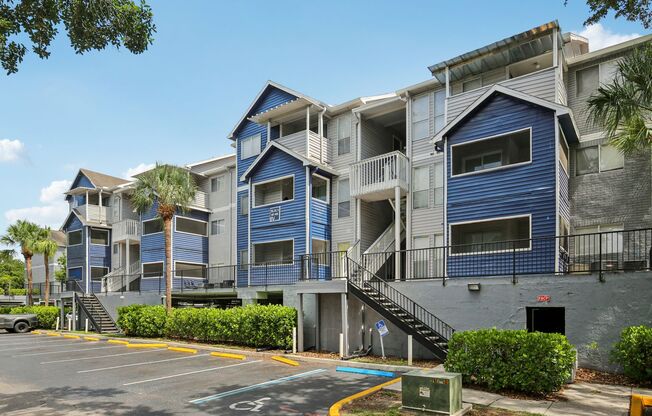 1 bed, 1 bath, 550 sqft, $1,250, Unit 236