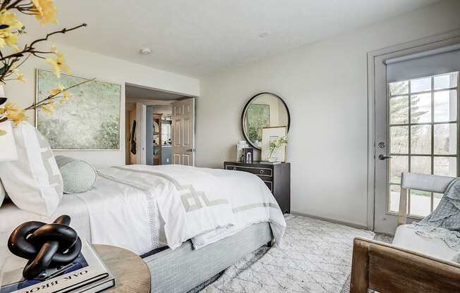 Mallard Bay Apartments in Crown Point