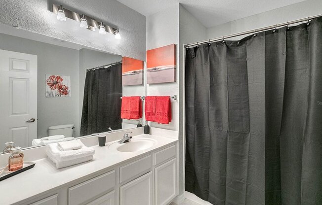 4561 YELLOWGOLD RD E