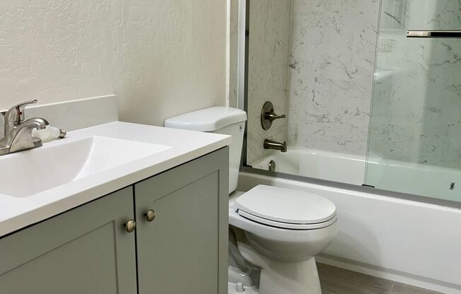 Updated 3 Bed, 1.5 Bath Townhome with Private Patio – Great San Jose Location!