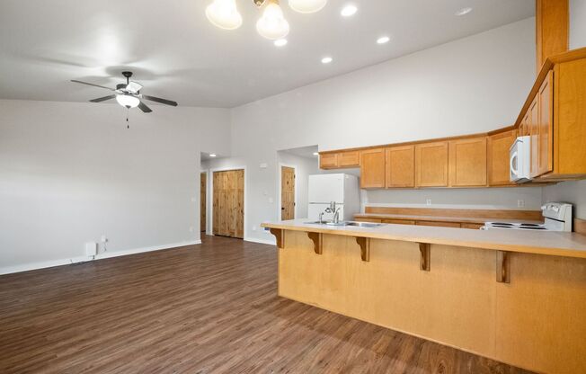503 16th St, #1A-B