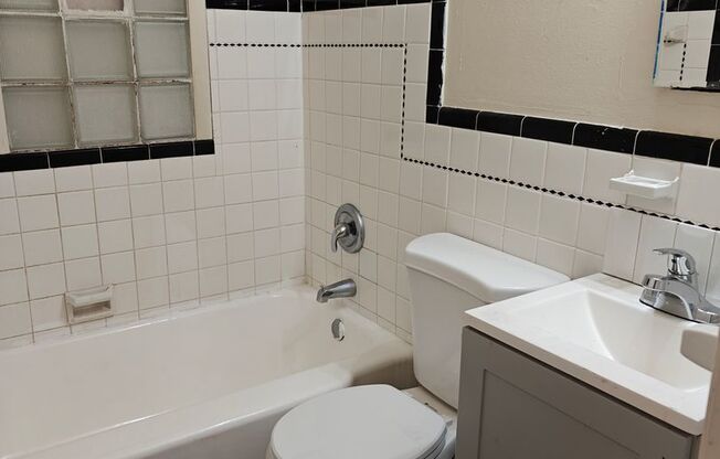 2 beds, 2 baths, $1,200