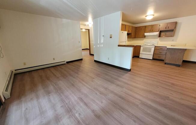 516 BAIRD CRK RD